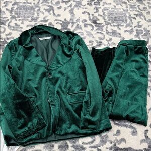 Boys Green Velvet Suit Set : 7